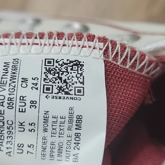 Converse Women's White and Red High-Top Sneakers - Picture 10 of 12